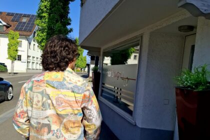 Reise durch Schweiz mit Kolumnist Raphael März